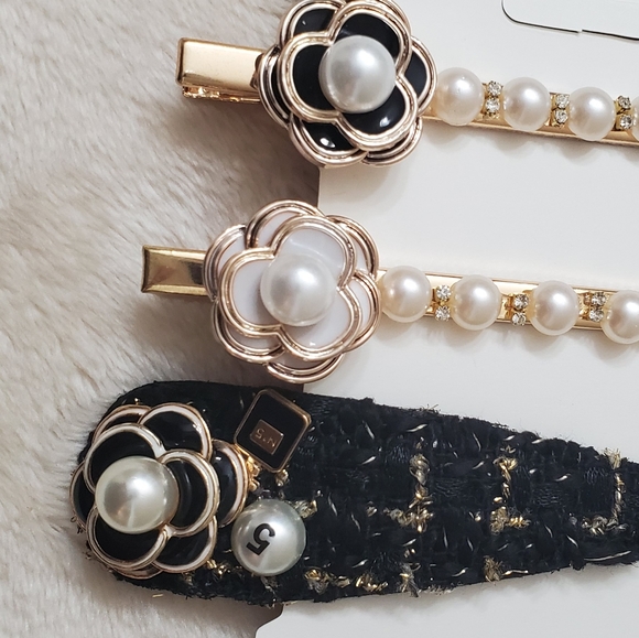 Accessories - Hair clips